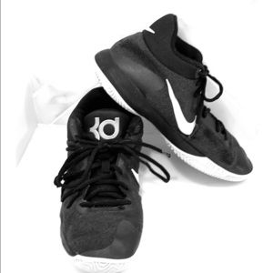 NIKE KD Trey 5